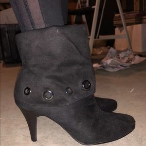 Black heeled booties